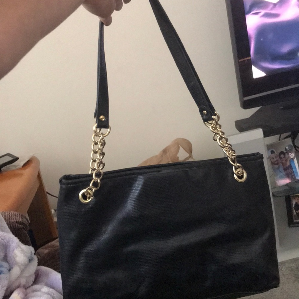 Purse - Picture 3 of 4